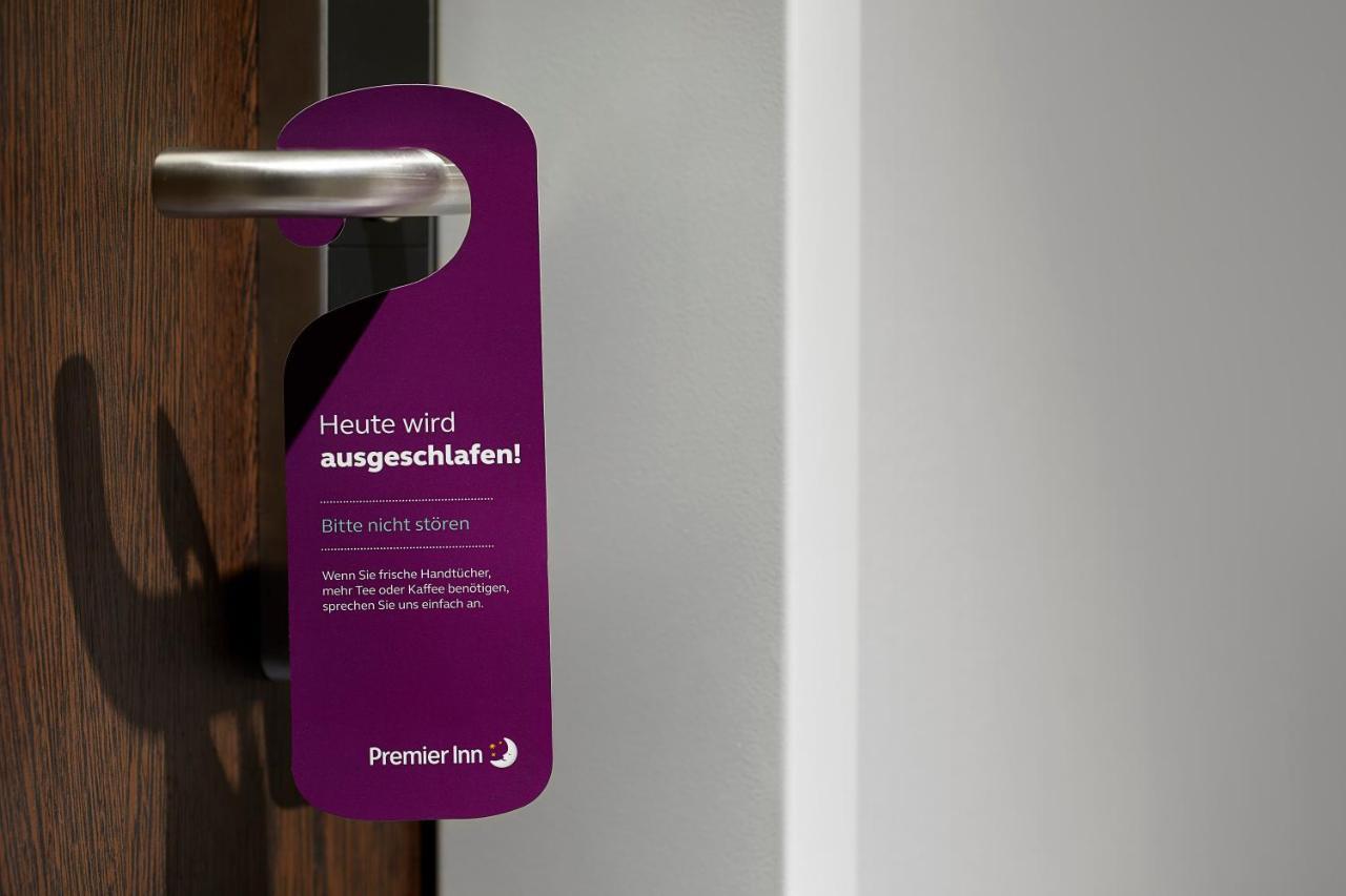Premier Inn Mannheim City Centre Екстериор снимка