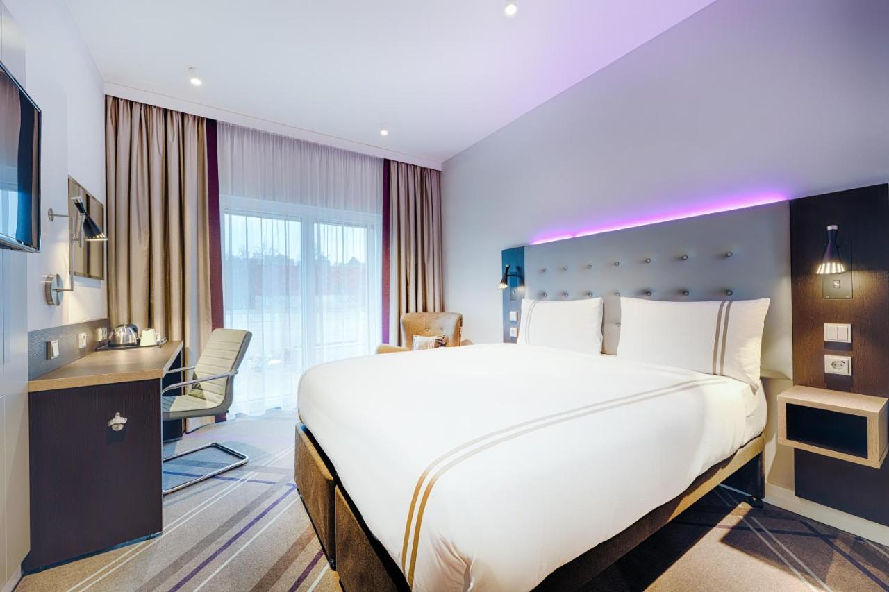 Premier Inn Mannheim City Centre Екстериор снимка